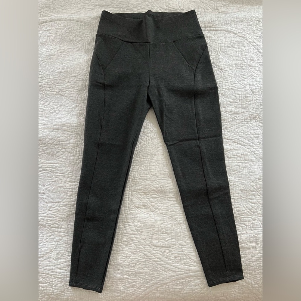Three Dots dark grey High-Waisted Leggings with Seam Details